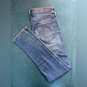 Abercrombie & Fitch The Super Skinny Mid Rise New Without Tags